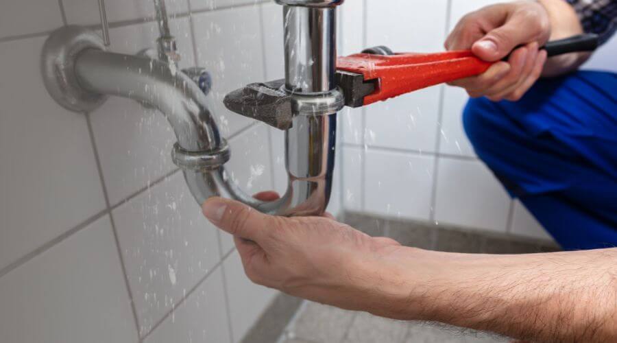Expert burst pipe repair services in Fort Hall, ID